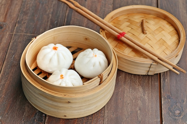 Chinese dumpling steamed buns