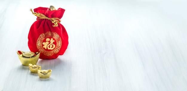 Chinese new year decoration,red fabric packet or ang pow with chinese style