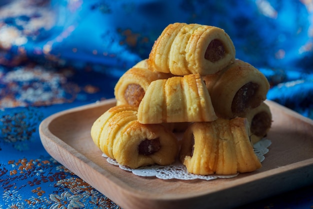 中国の旧正月のデザートスナックパイナップルクッキーの繁栄のシンボル