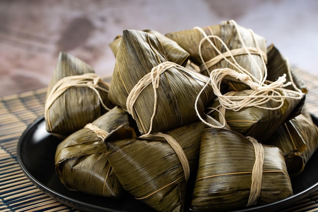 ドラゴン ボート フェスティバルの中国の餃子 zong zi