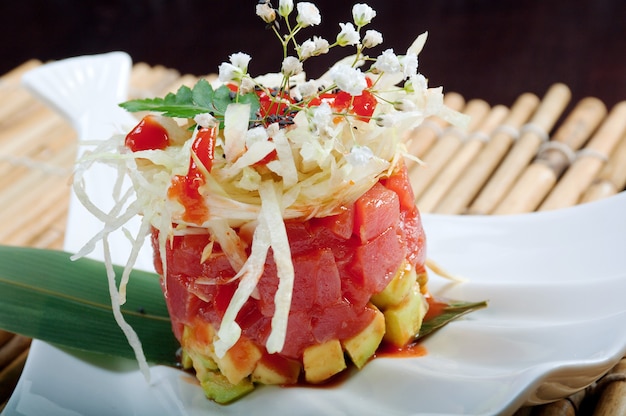 Chinese  salad.tuna with vegetables