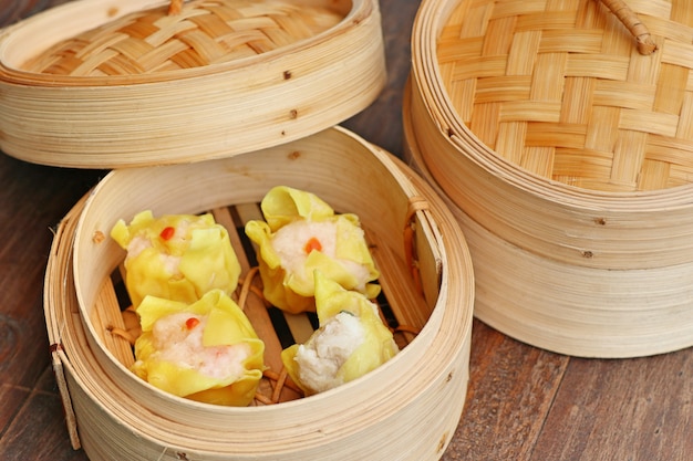 Chinese shrimp steamed dumplings 