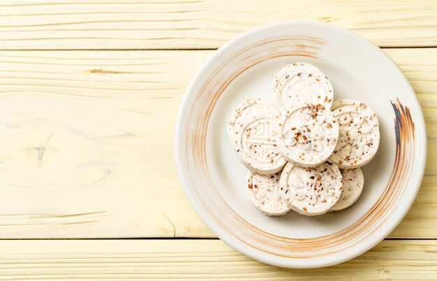 Chinese sweetmeat made of rice flour