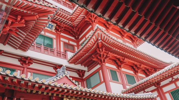 Photo chinese temple in city singapore