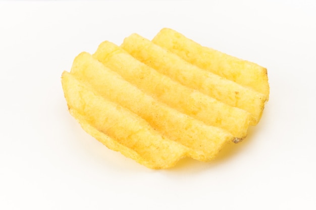 Chips op witte achtergrond