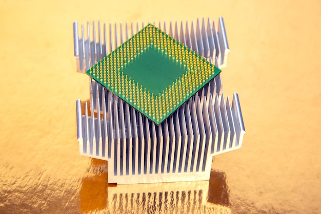 Chipset and heatsink for computer electronic component of computer technology computer industry