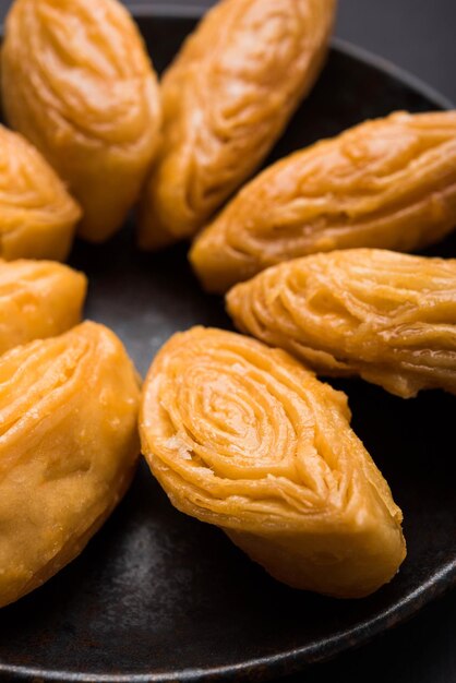 Chirote or Chiroti is a delicacy predominantly served in Karnataka and Maharastra