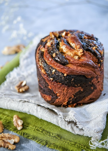 Chocolade cruffin Pasen bakken Gelaagde muffin Pasen