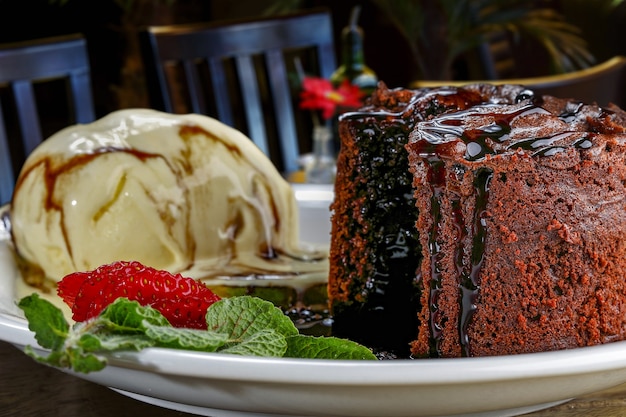 Chocolade fondant lava cake, petit gateau