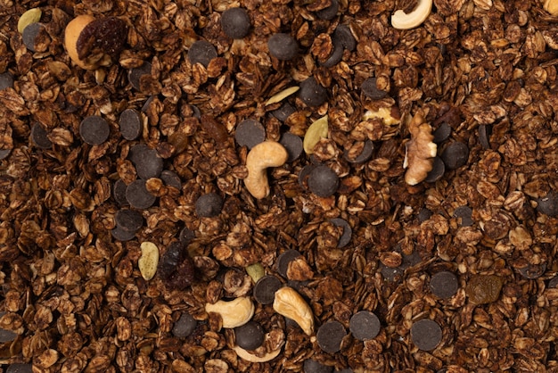 Chocolade granola-ontbijtgranen met noten