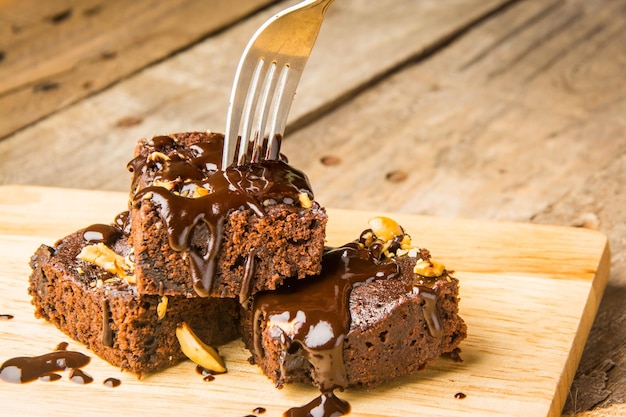 chocolade noot brownie cake ingericht