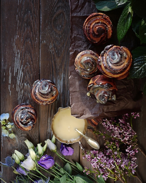 Foto chocoladebroodjes met room