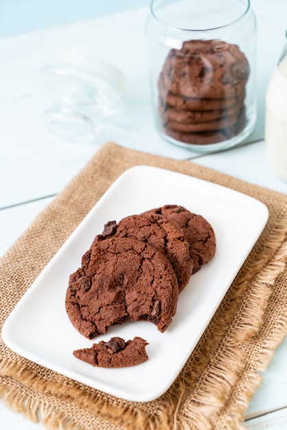 chocoladekoekjes met chocoladeschilfers