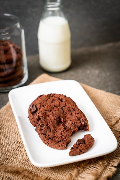 chocoladekoekjes met chocoladeschilfers