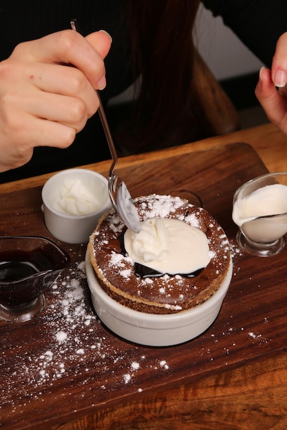 Chocoladesoufflé met ijs