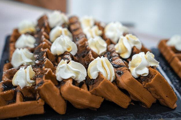 Chocoladewafel met softcream topping