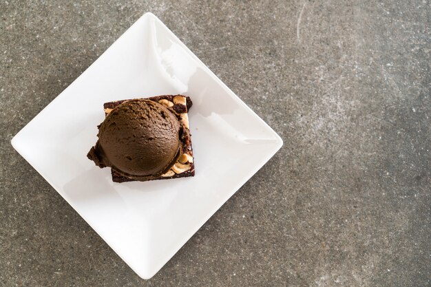 chocolate brownies with chocolate ice cream