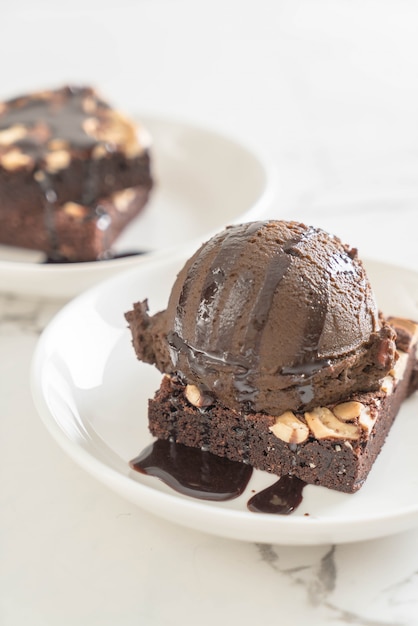 chocolate brownies with chocolate ice cream