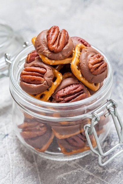 Chocolate Caramel Pecan Pretzel Bites