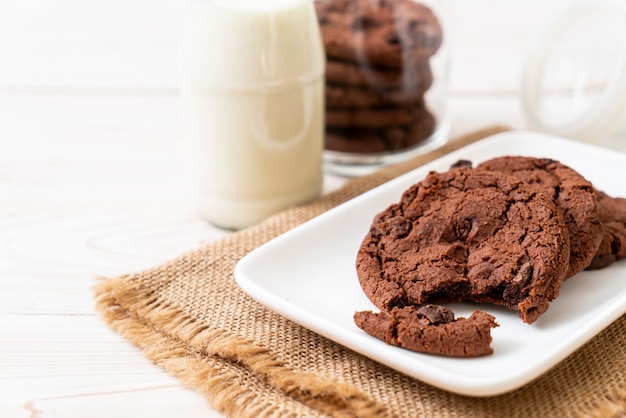 chocolate cookies with chocolate chips