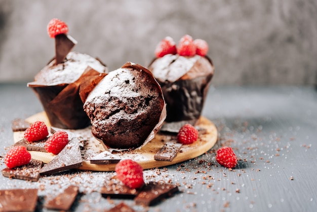 Chocolate cupcakes with raspberries