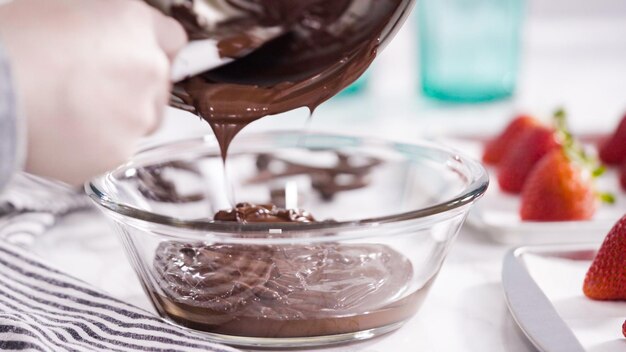 Photo chocolate dipped strawberries