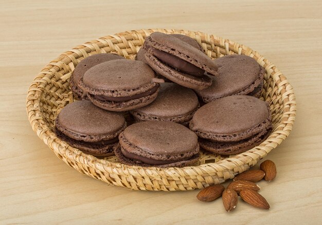 Chocolate macaroons