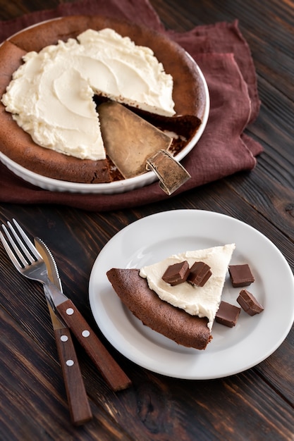 Chocolate pie with mascarpone