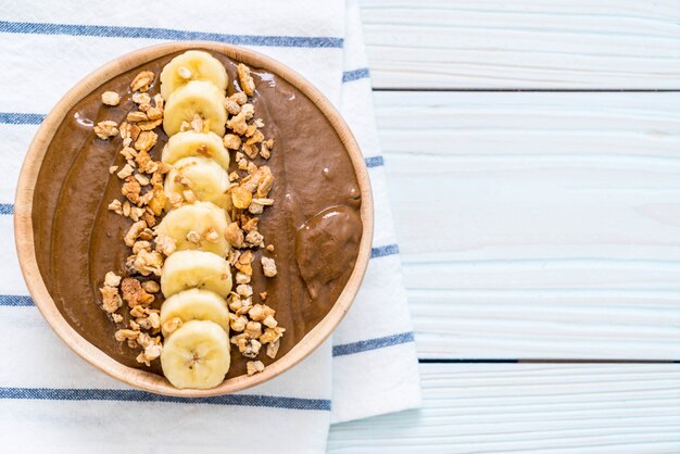 chocolate smoothies bowl