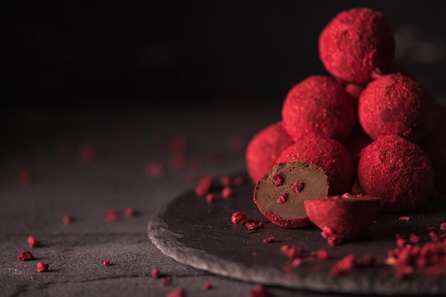 Chocolate truffle with raspberry powder