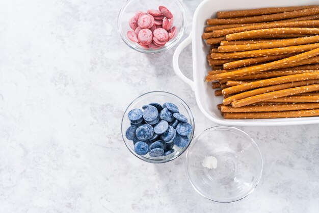 Chocolatecovered pretzel rods