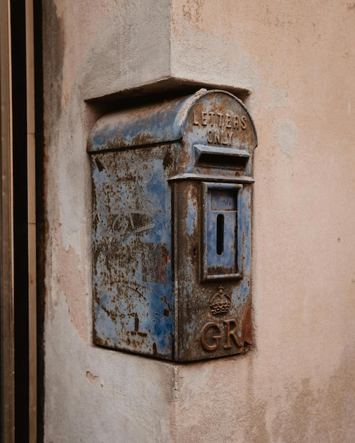 Choose the Right Post Box for Your Needs