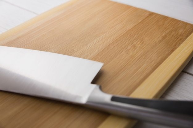 Chopping board with large knife