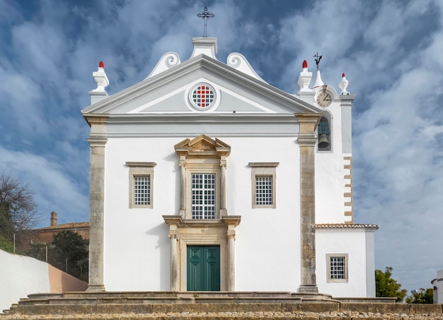 Christelijke kerkparochie van het dorp Estoi