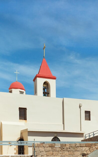 Christelijke klokkentoren in Akko, Israël