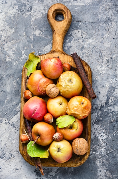 Christmas baked apples