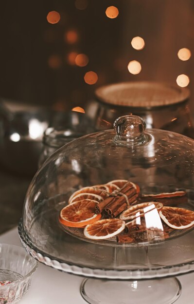 Cucina di natale e concetto di ricetta di cucina ingredienti alimentari e processo di preparazione del tradizionale ...