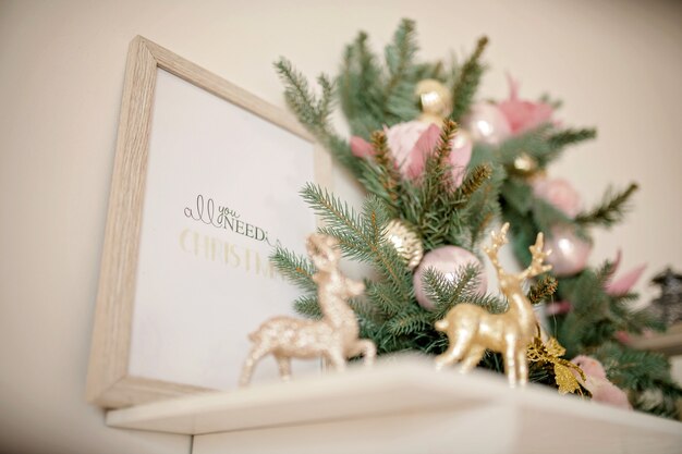 Natale concetto decor lettering nel telaio