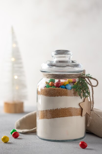 Christmas cookie mix jar