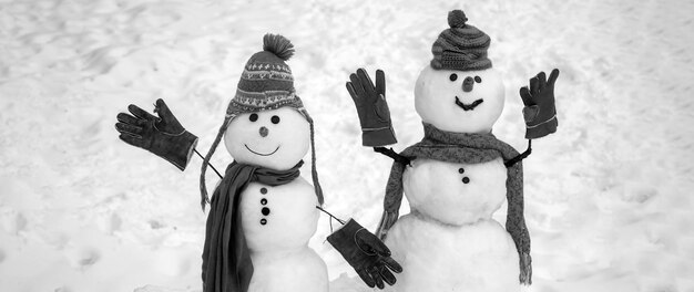 Photo christmas for couple of snowman snowman in love in the snow