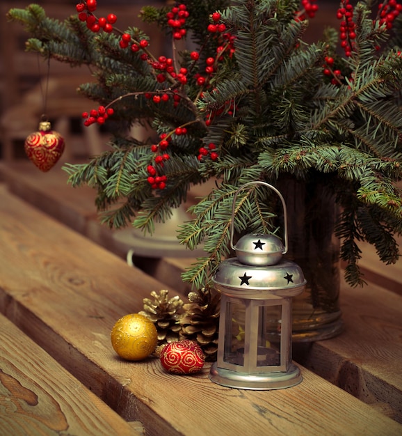 Christmas decor on wooden tablexa