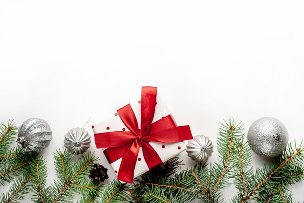クリスマスの装飾やプレゼント