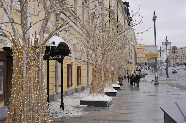 Christmas decorations on the theater passage in Moscow