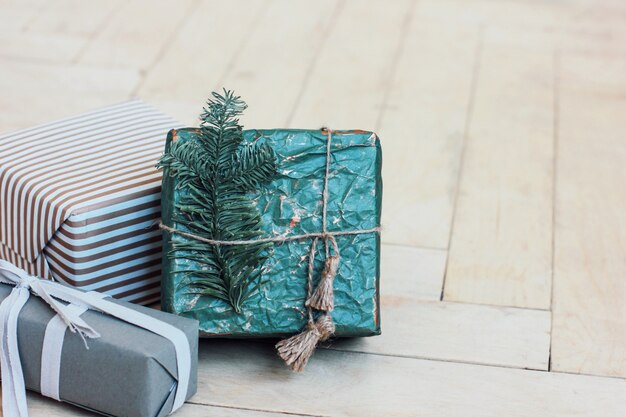 Фото Рождественские подарочные коробки ретро-декор, фон