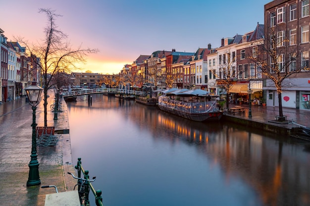 Natale canale di leiden oude rijn