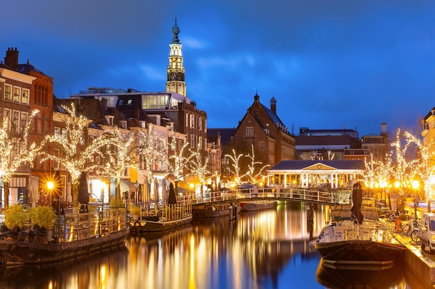 Christmas Leiden canal Oude Rijn