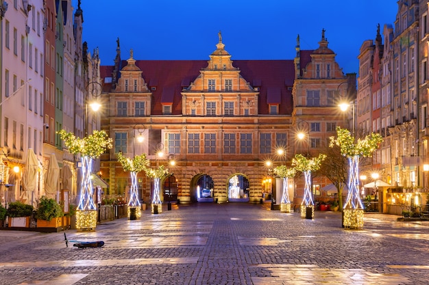 Christmas Long Lane and Green Gate, Brama Zielona in Gdansk Old Town, Poland