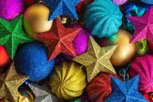 Фото Рождество новогодние шары и игрушки на елке