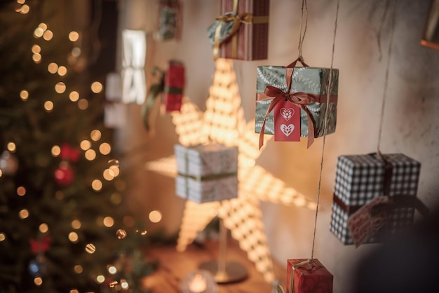 Foto decorazioni natalizie con luci bokeh concetto di natale