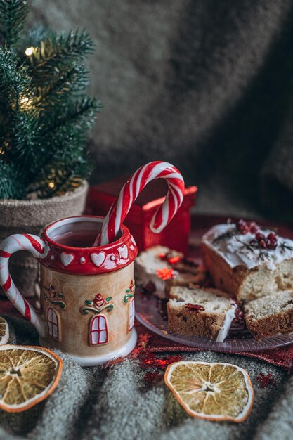 Foto natale natura morta coppa per la decorazione del tavolo di natale